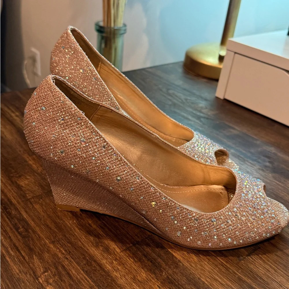 Gold wedge heels